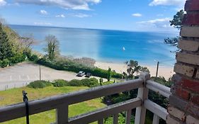 Appartement pleine vue mer au bord de la plage